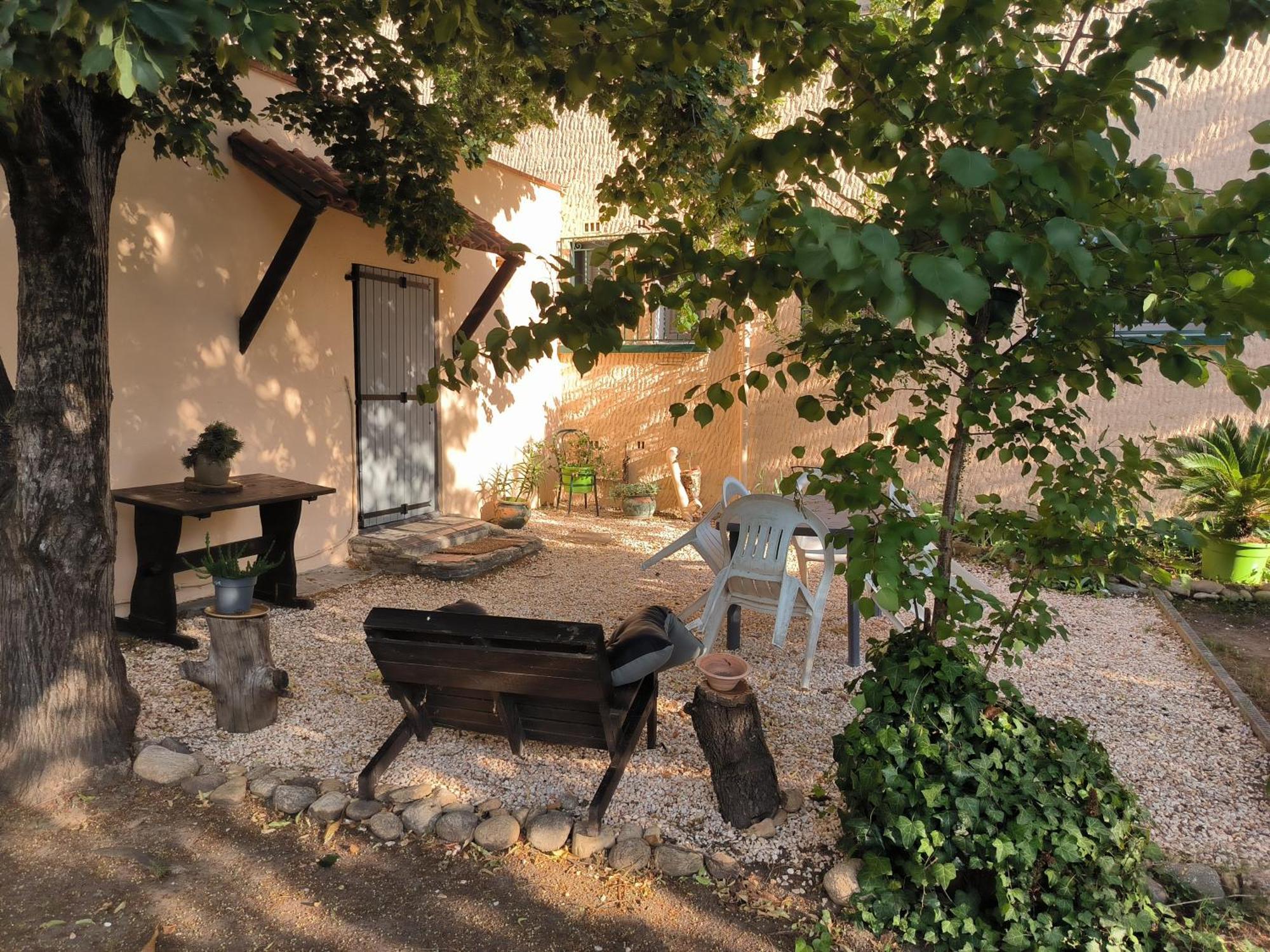 Апартаменты Location Saisonniere Curiste Montesquieu  Экстерьер фото